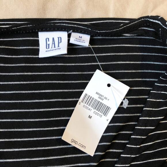 NWT Maternity Size Medium Gap Black and White Striped Wrap Dress - Picture 5 of 5